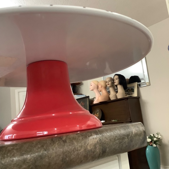 Cupcake (or cake) Stand 38 inches around - Picture 3 of 9